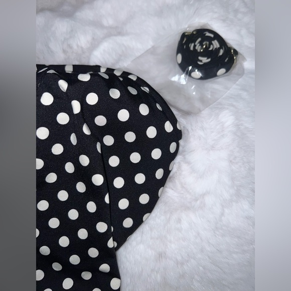 4/$10 Bundle Sale: NWOT Merona Polka Dot Peplum Tankini Top removable Neck Strap - Picture 3 of 5